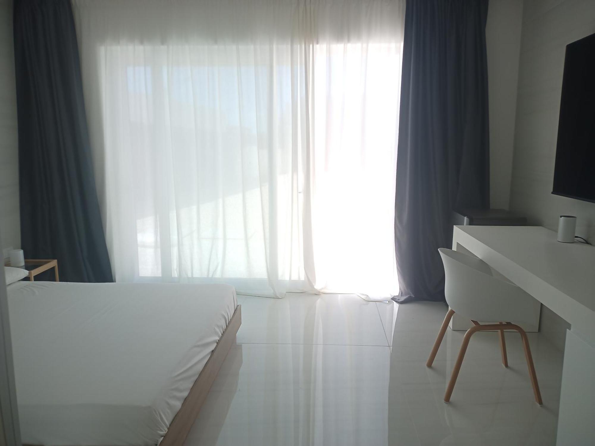 Smart Luxury Suites & Apartments オロゼーイ 部屋 写真