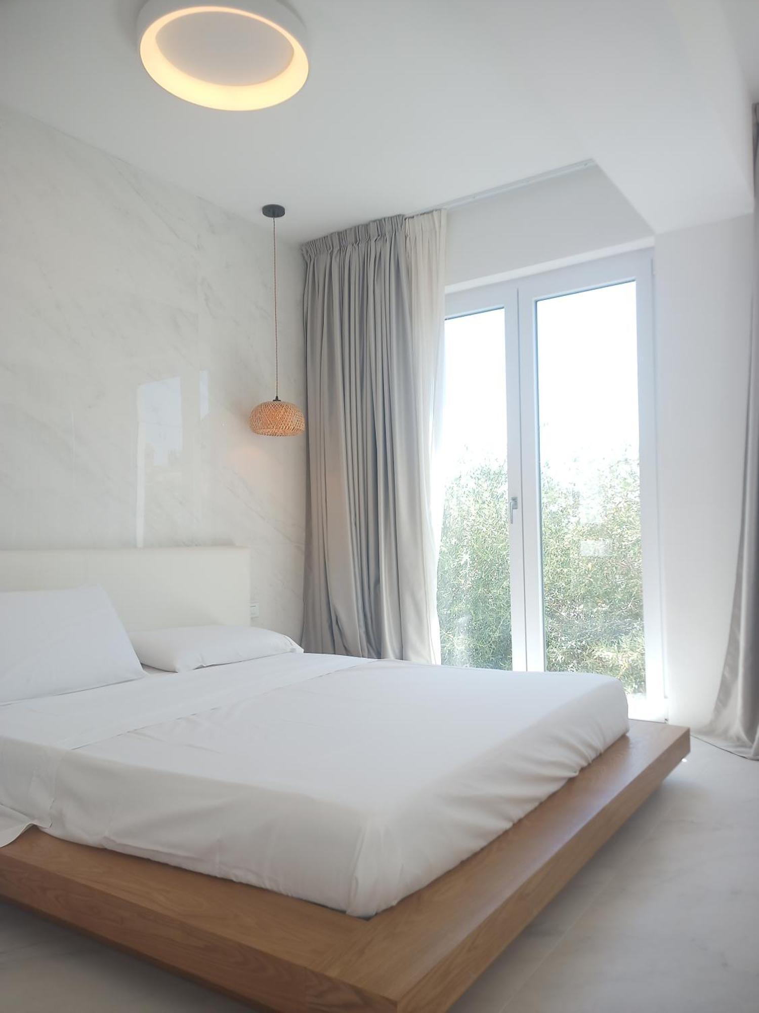 Smart Luxury Suites & Apartments オロゼーイ エクステリア 写真