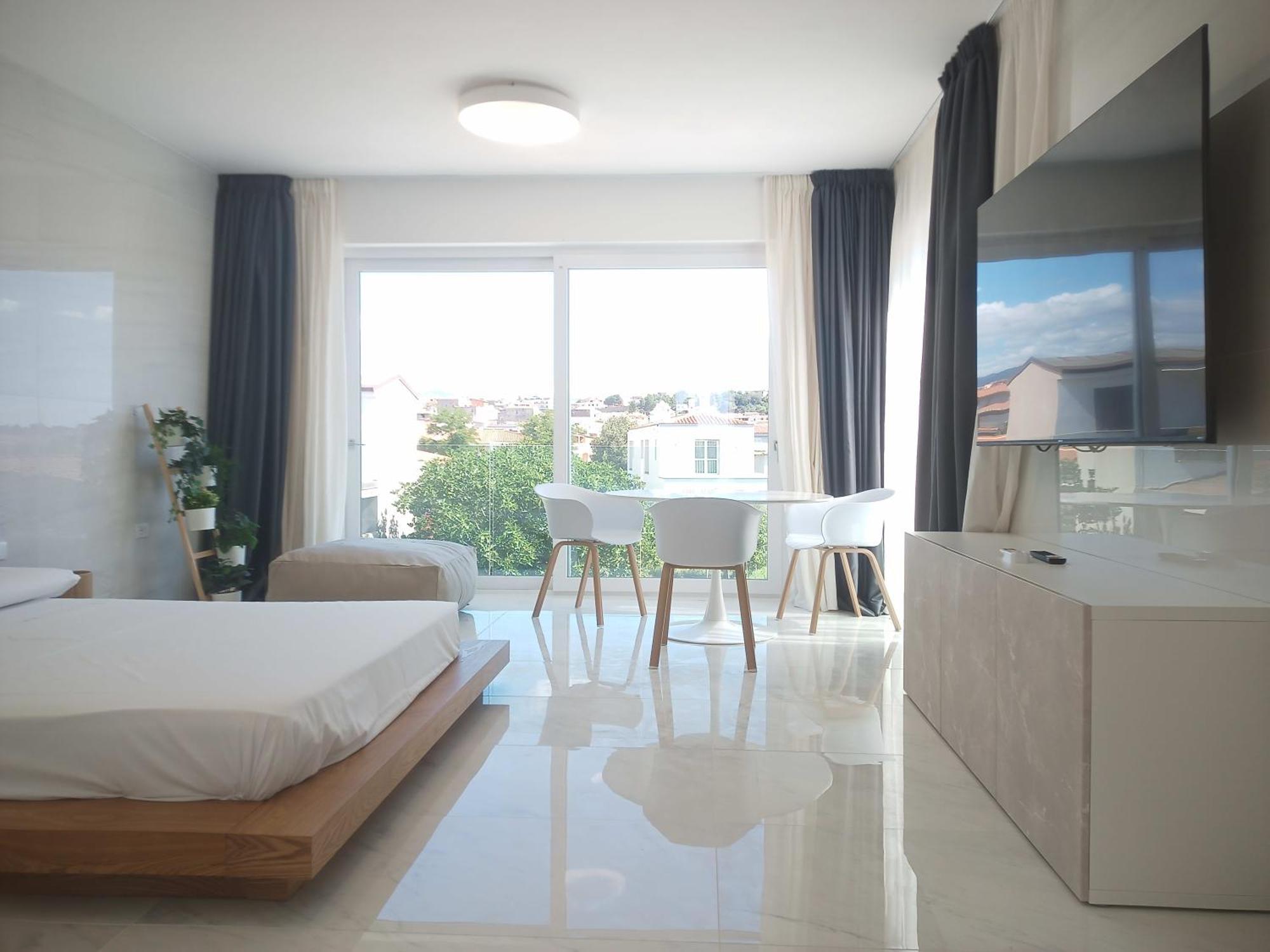 Smart Luxury Suites & Apartments オロゼーイ エクステリア 写真