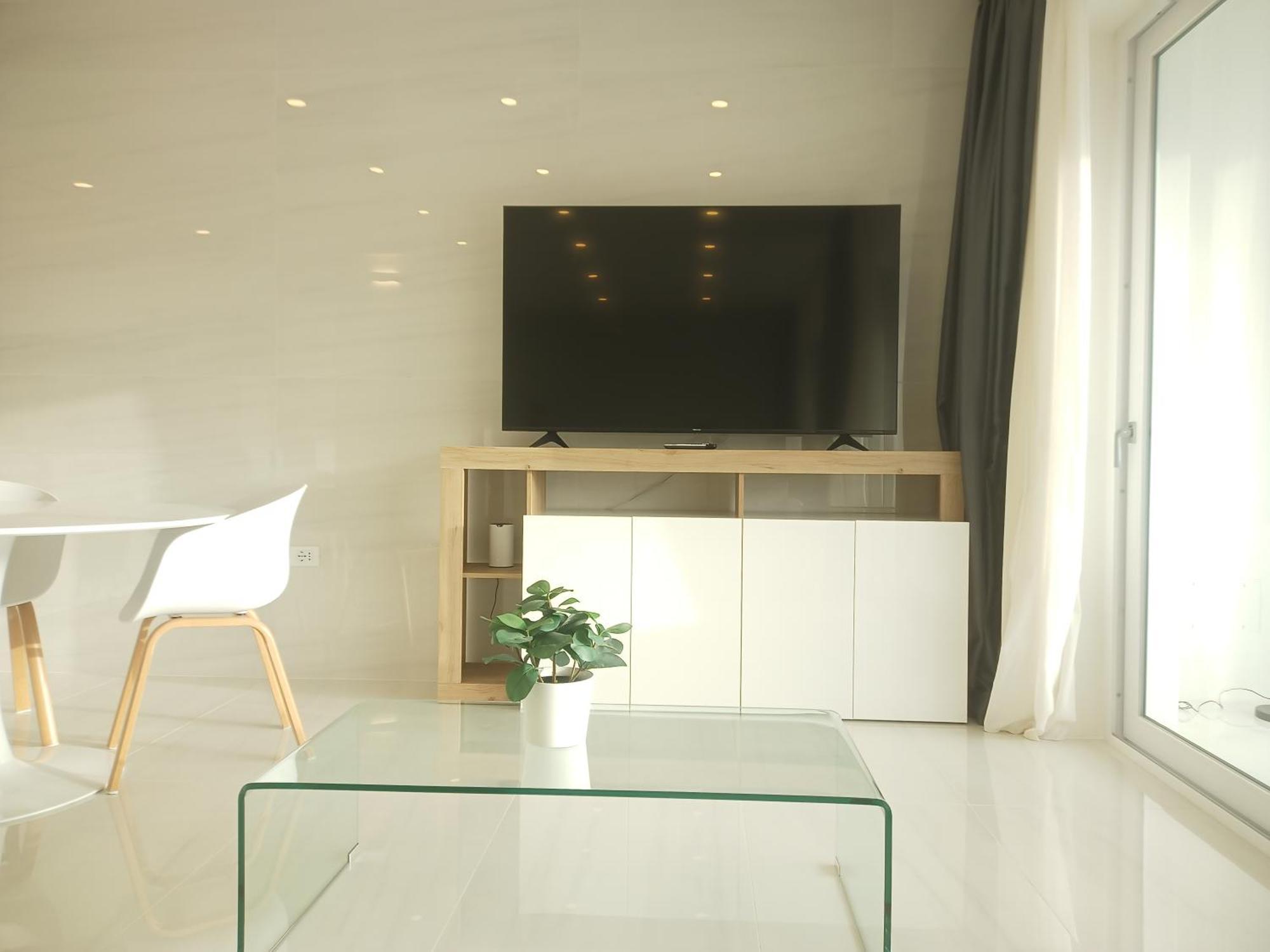 Smart Luxury Suites & Apartments オロゼーイ エクステリア 写真