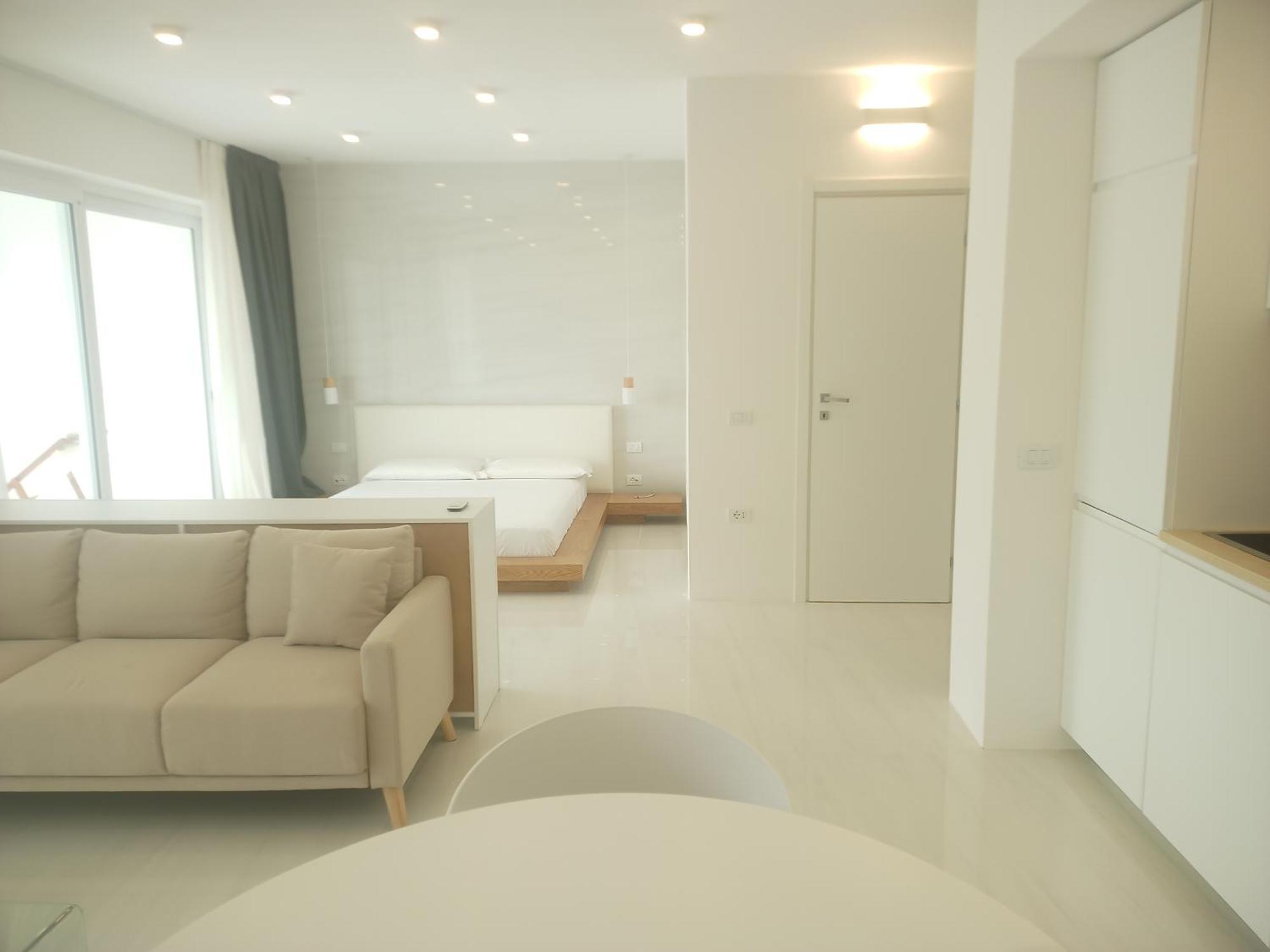 Smart Luxury Suites & Apartments オロゼーイ エクステリア 写真