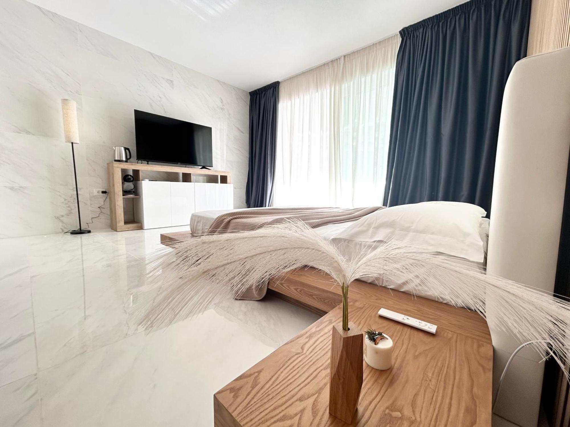 Smart Luxury Suites & Apartments オロゼーイ エクステリア 写真